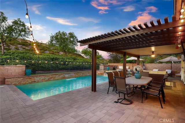 $1,895,000 | 2571 Skytop Court, Orange, CA 92867