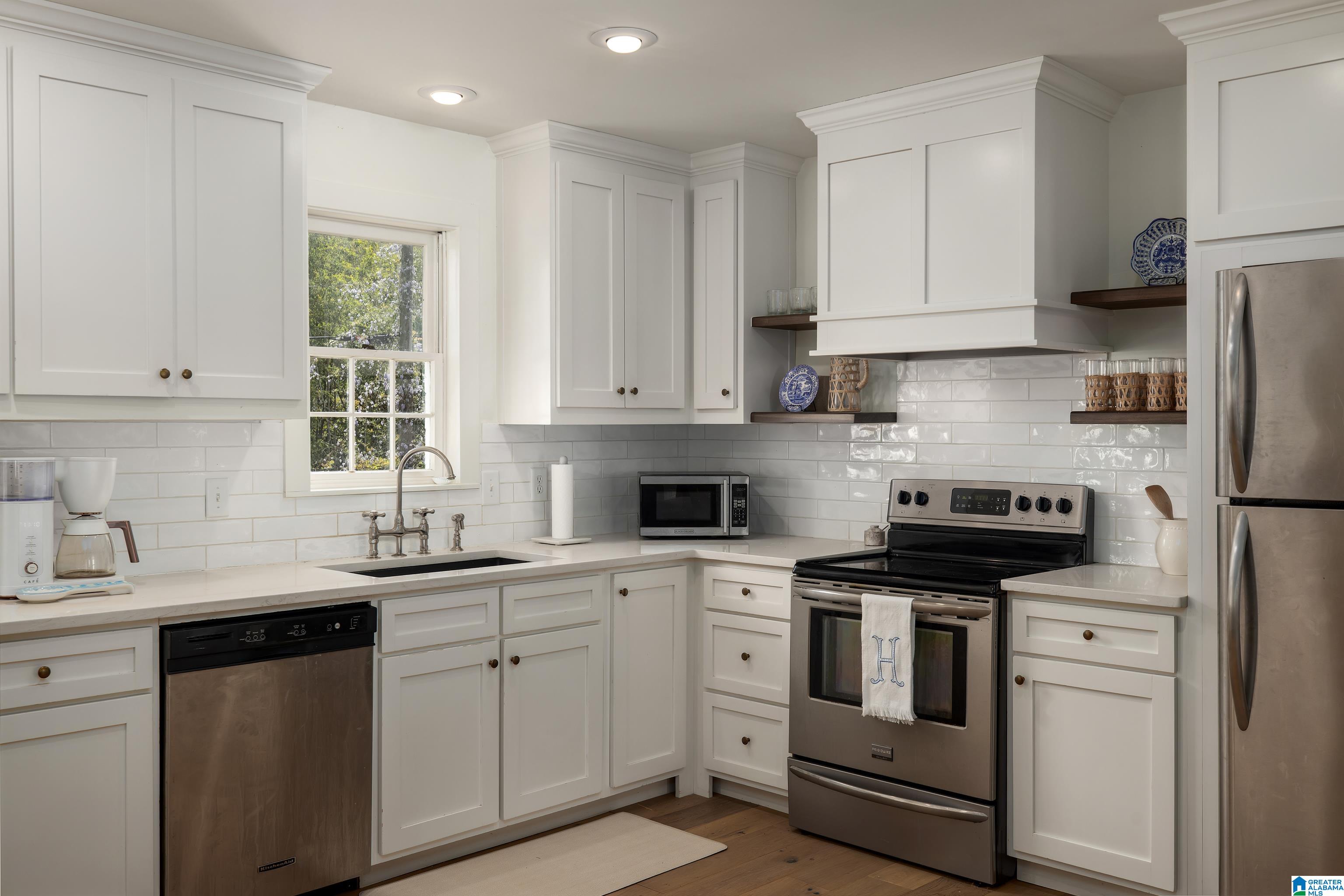 909 Broadway Street Birmingham, AL 35209 - Photo 21 of 42