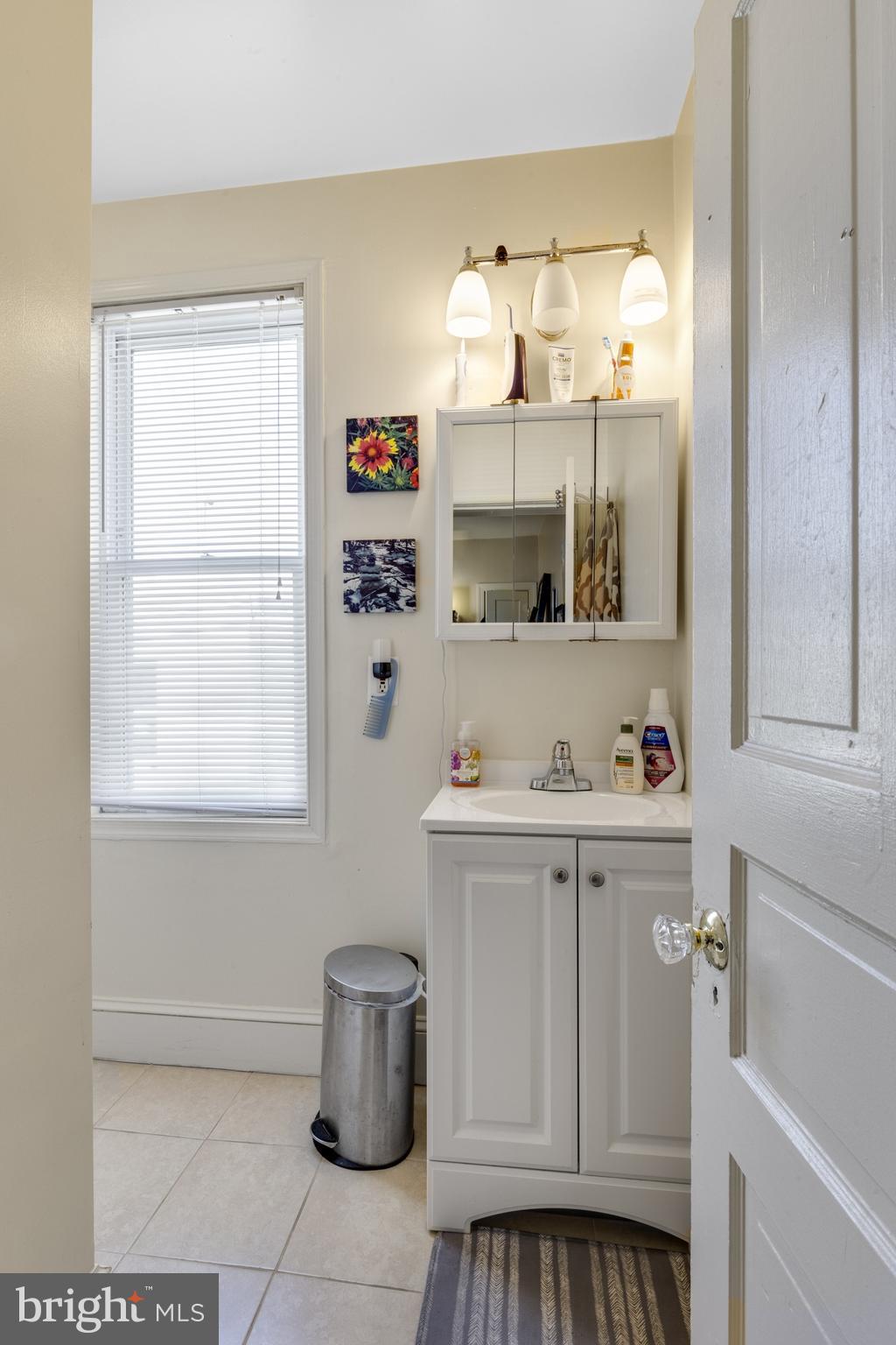 2228 Taggert Street Philadelphia, PA 19125 - Photo 18 of 23 a view of cabinets and window