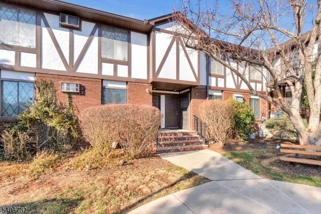 $2,000 | 73 Farm Road, Hillsborough, NJ 08844