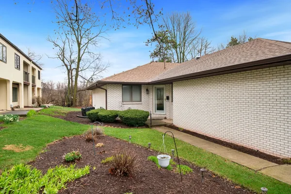 $149,900 | 5036 Valley Pines Drive, Rockford, IL 61109