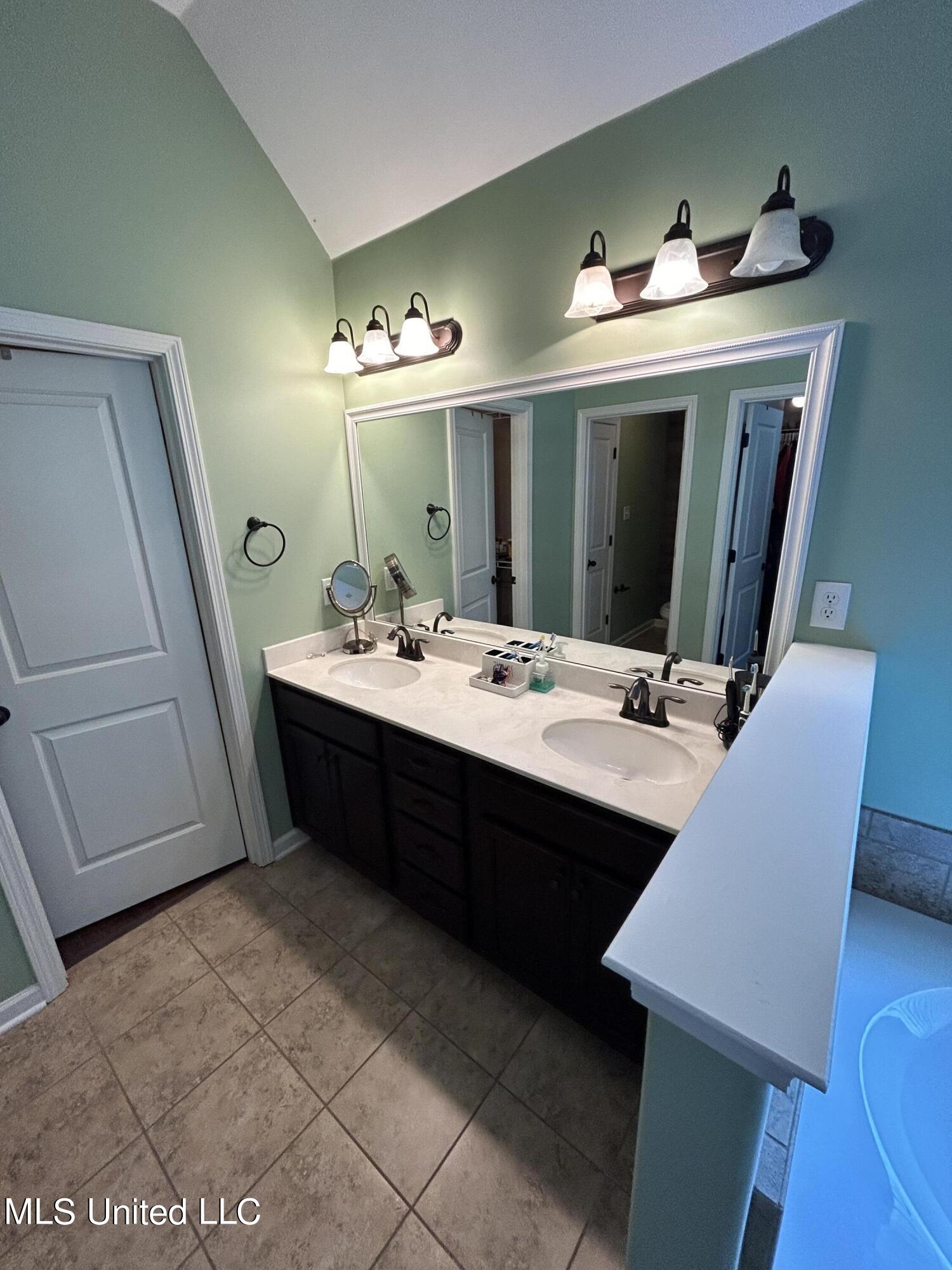 9078 Mitchell's Corner Road North Olive Branch, MS 38654 - Photo 14 of 40 IMG_9319