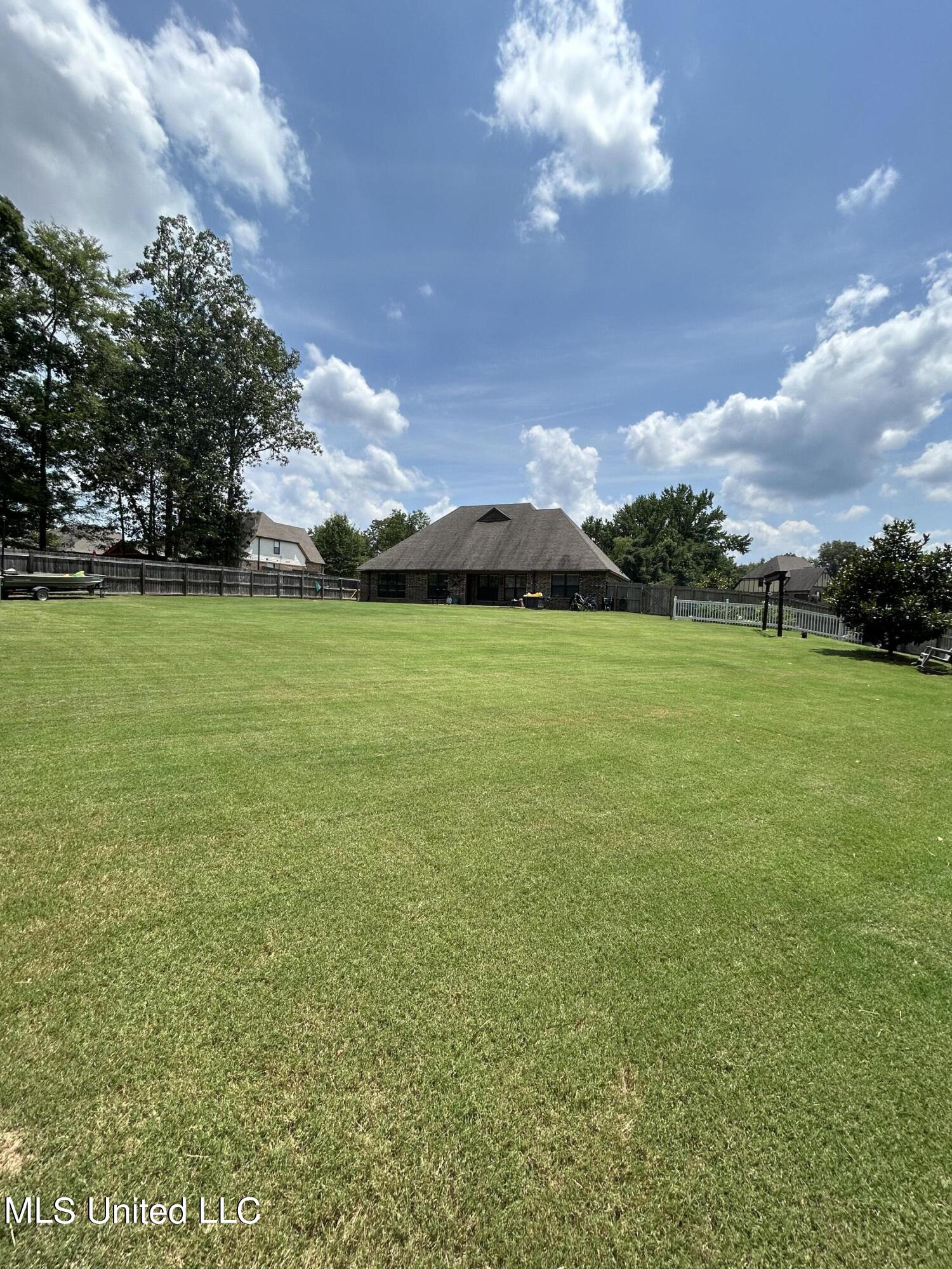 9078 Mitchell's Corner Road North Olive Branch, MS 38654 - Photo 34 of 40 IMG_9344