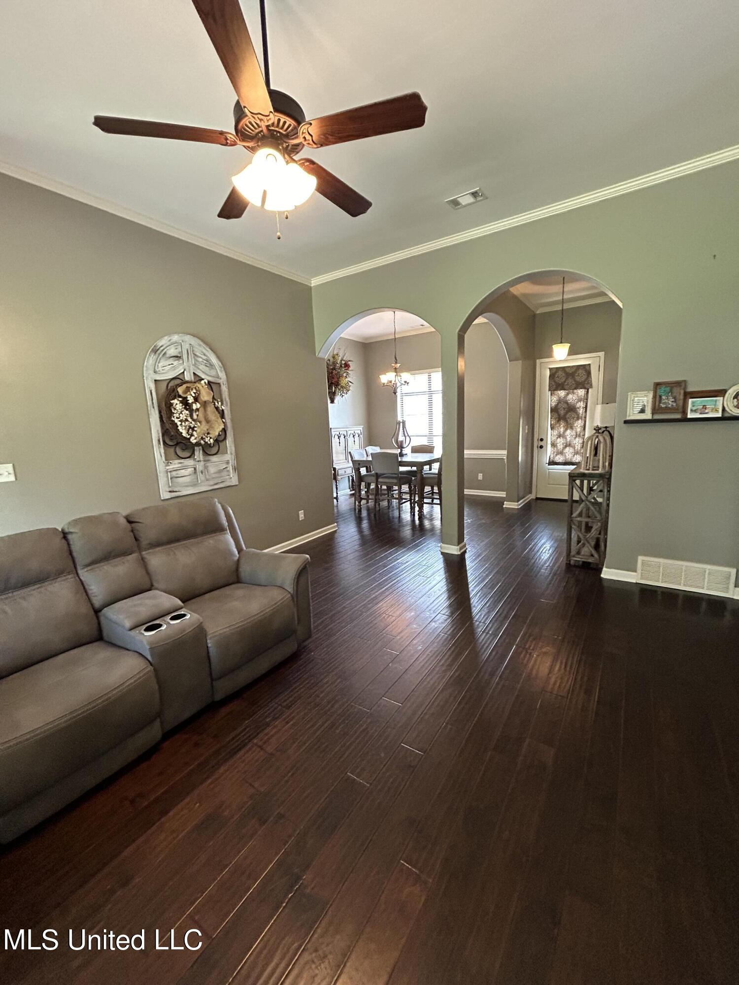 9078 Mitchell's Corner Road North Olive Branch, MS 38654 - Photo 4 of 40 IMG_9323