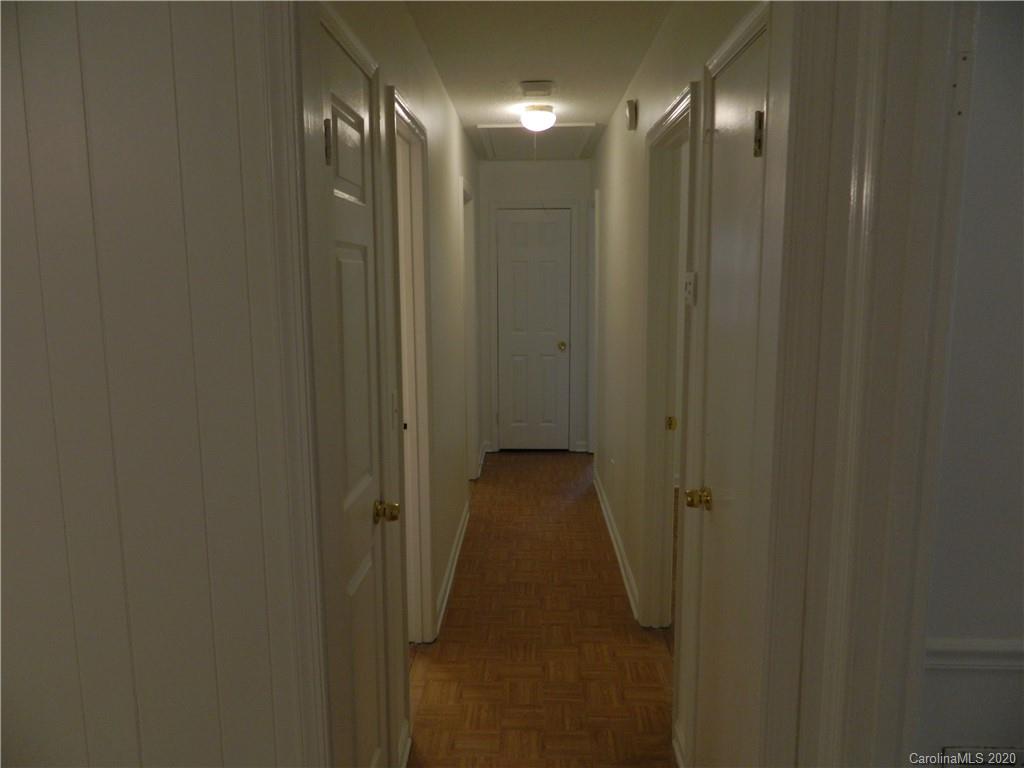 5718 Trotters Ridge Road Charlotte, NC 28227 - Photo 10 of 18 a view of a elevator