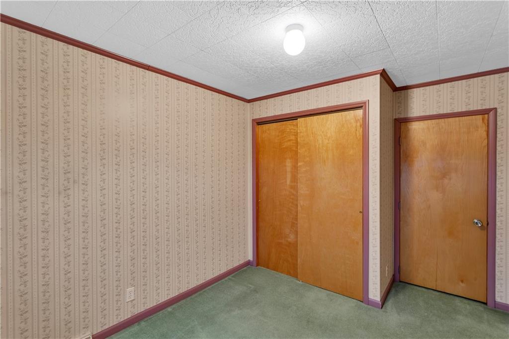 324 Beech Street Vandergrift, PA 15690 - Photo 17 of 26