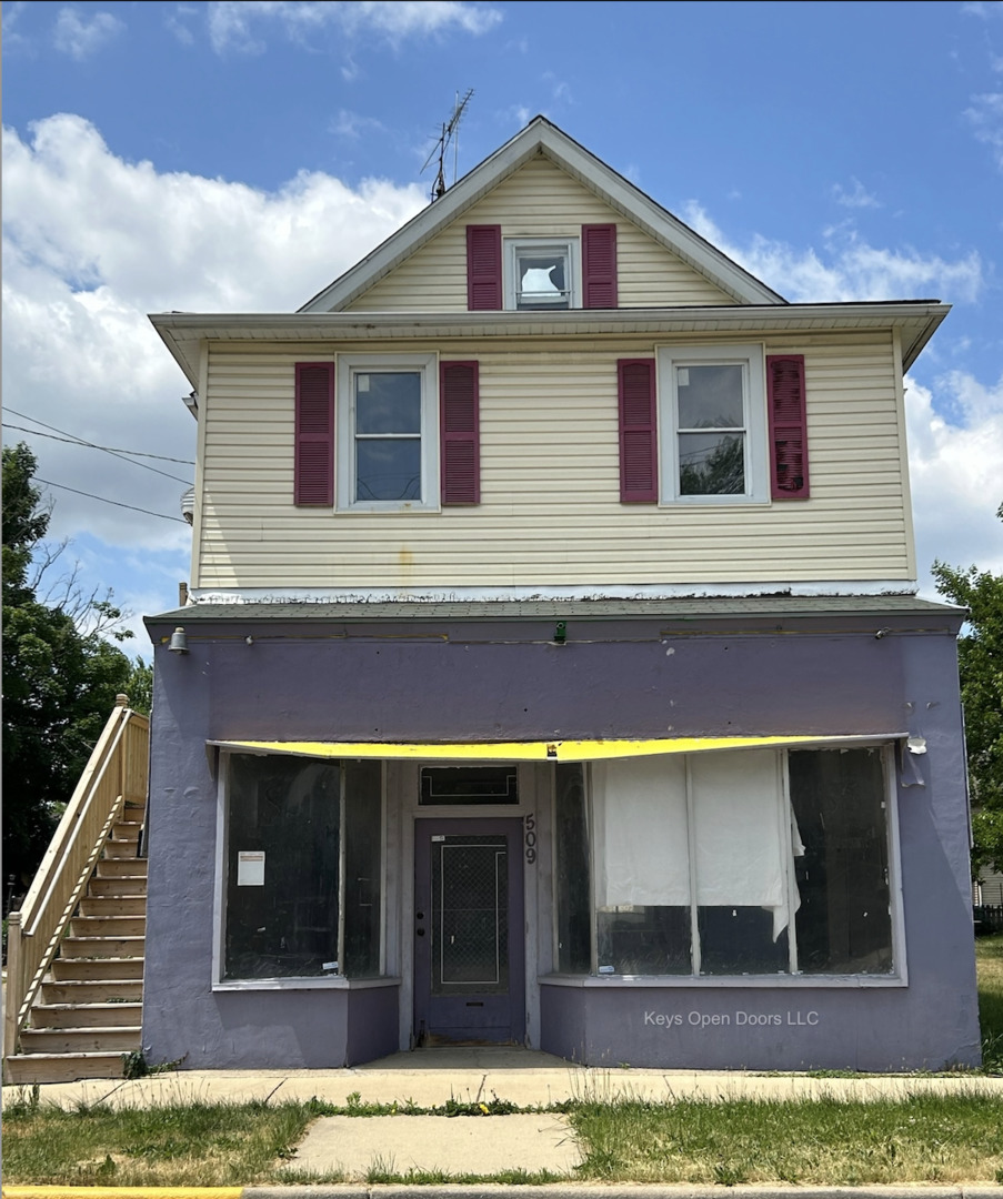 a view of a house with windows