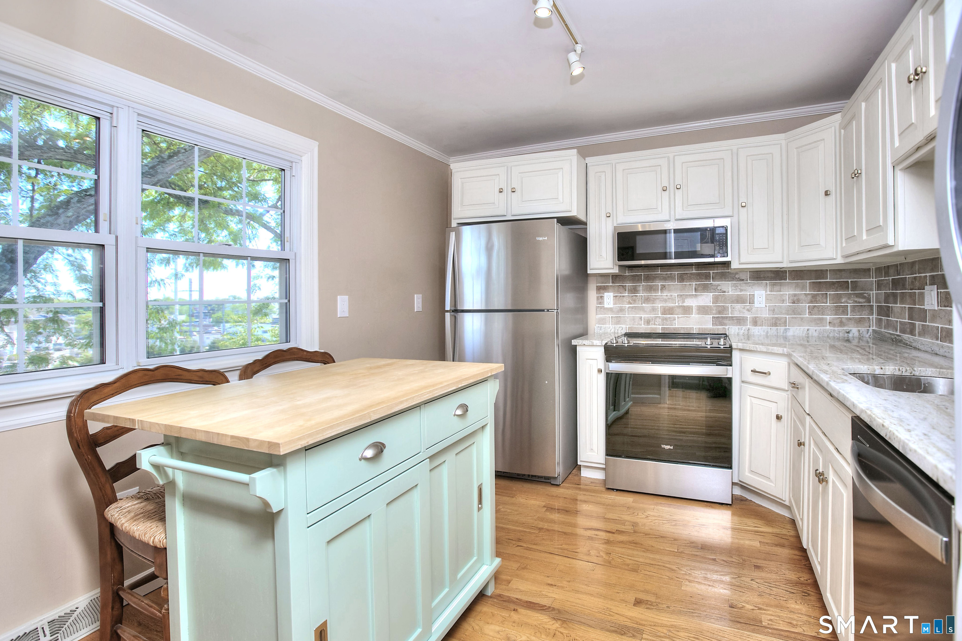 245 Unquowa Road, Unit 126 Fairfield, CT 06824 - Photo 7 of 23