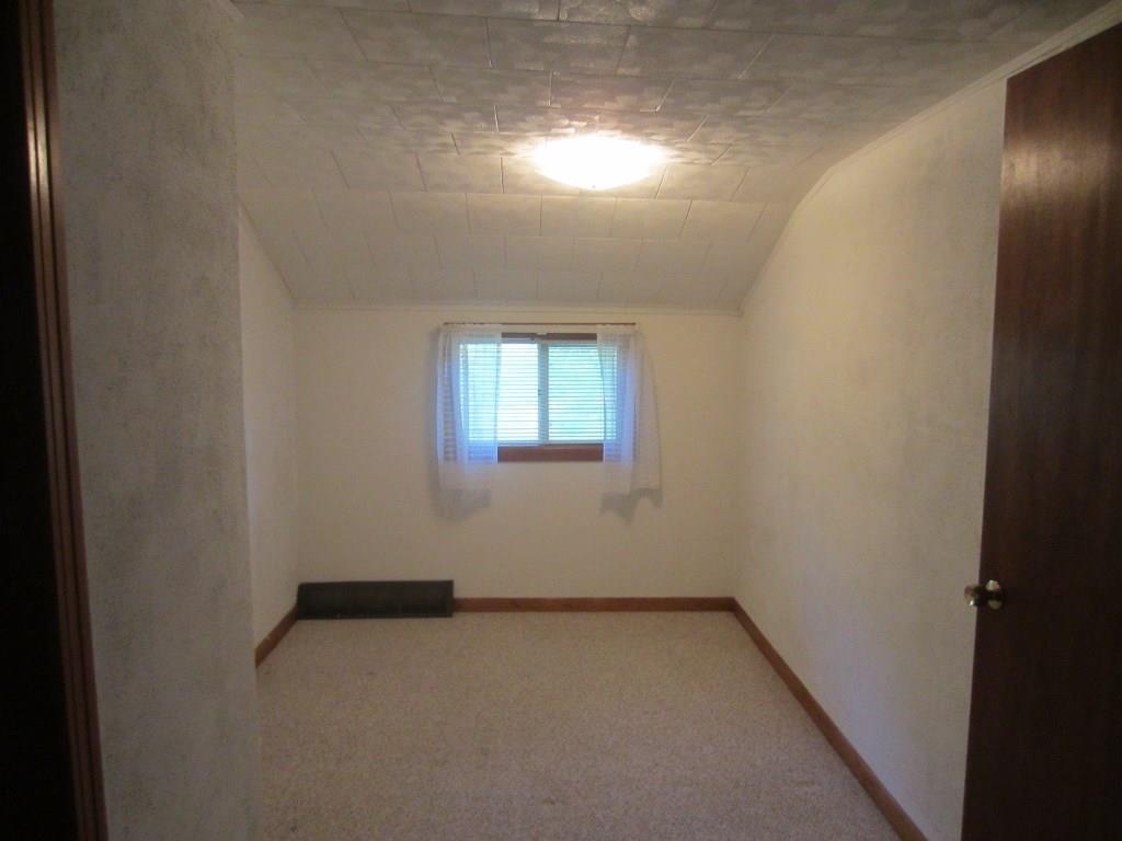 449 Jackson Road Plum, PA 15239 - Photo 14 of 23