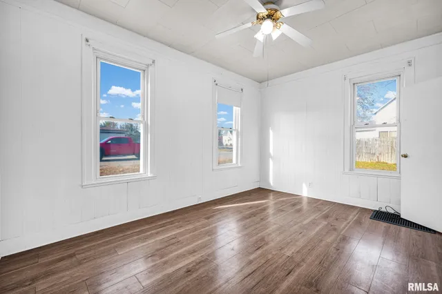 $79,900 | 408 South 2nd Street, Pekin, IL 61554