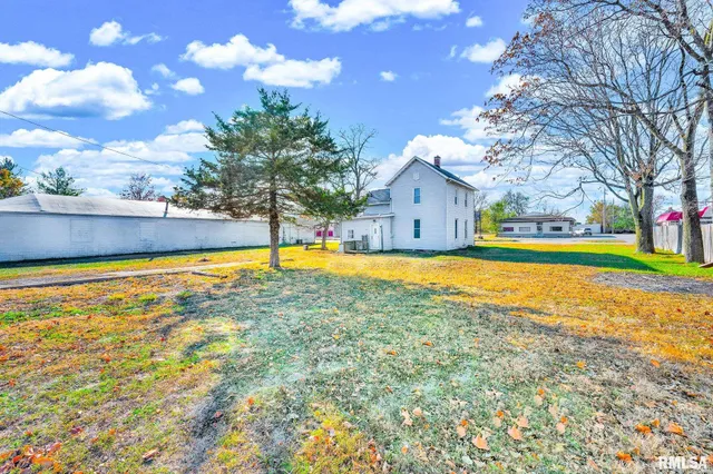 $79,900 | 408 South 2nd Street, Pekin, IL 61554