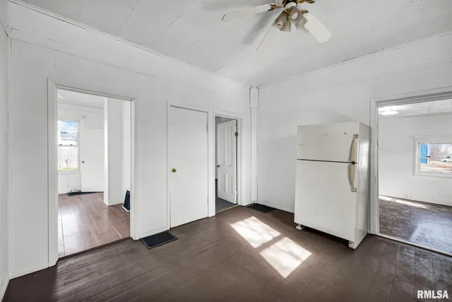 $79,900 | 408 South 2nd Street, Pekin, IL 61554