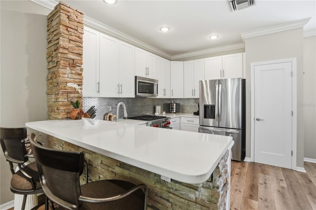1449 Harbour Walk Road Tampa, FL 33602 - Photo 7 of 33