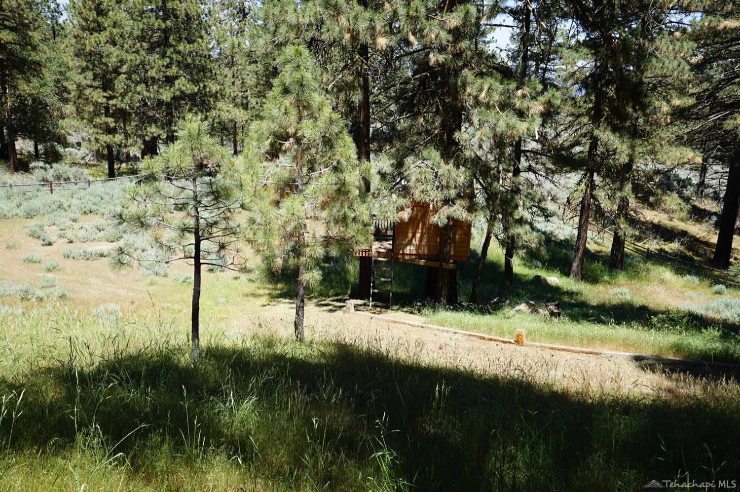 27361 Stirrup Way Tehachapi, CA 93561 - Photo 28 of 30 Gallery Image 28