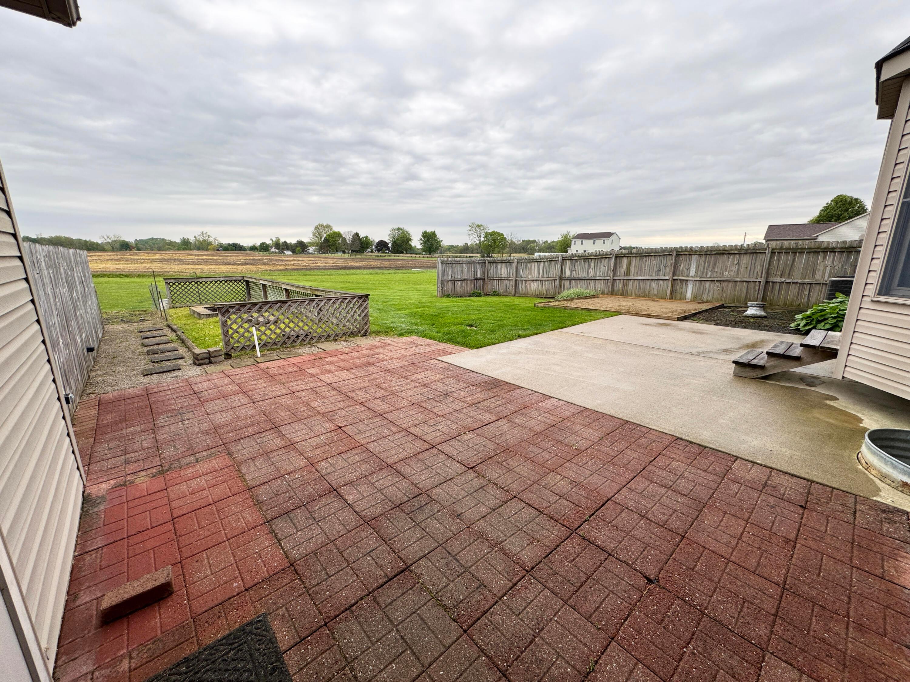 2075 Eckard Road Centerburg, OH 43011 - Photo 30 of 33