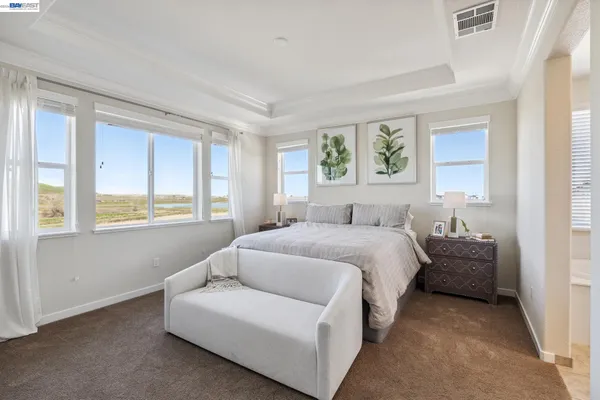 $699,000 | 2417 Golden Way, Fairfield, CA 94533