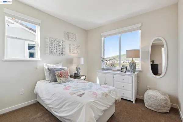 $699,000 | 2417 Golden Way, Fairfield, CA 94533