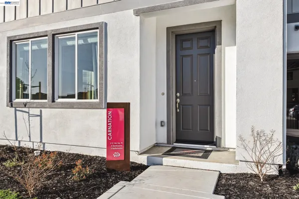 $699,000 | 2417 Golden Way, Fairfield, CA 94533