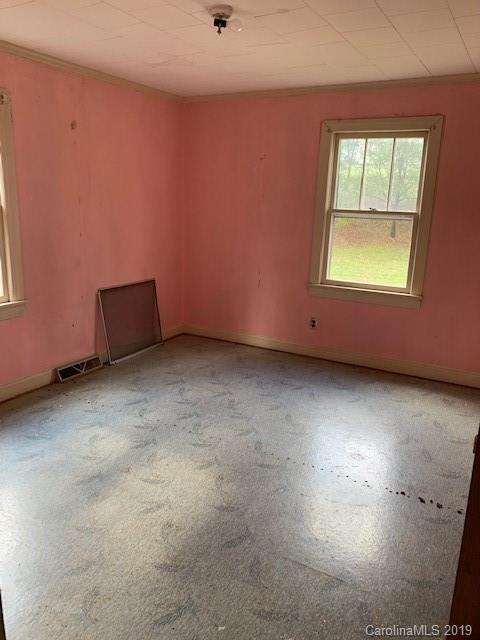 934 Old Charlotte Road Southwest Concord, NC 28027 - Photo 2 of 5