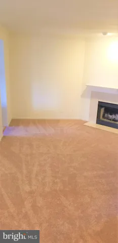 $1,825 | 668 Gateway Drive Southeast, Unit 412, Leesburg, VA 20175