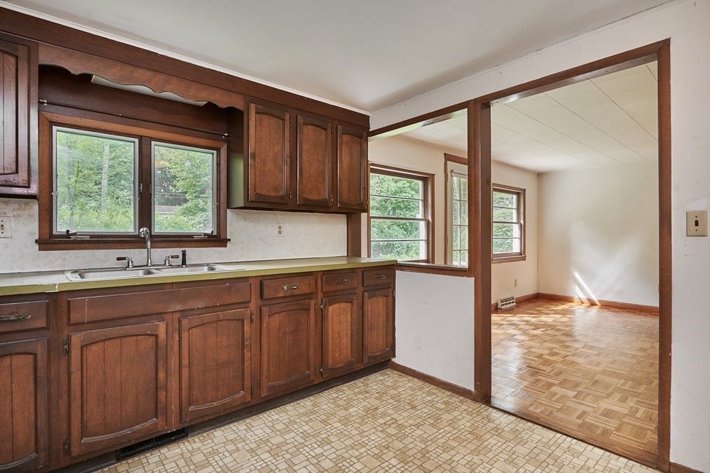 299 Main Road Westhampton, MA 01027 - Photo 9 of 32