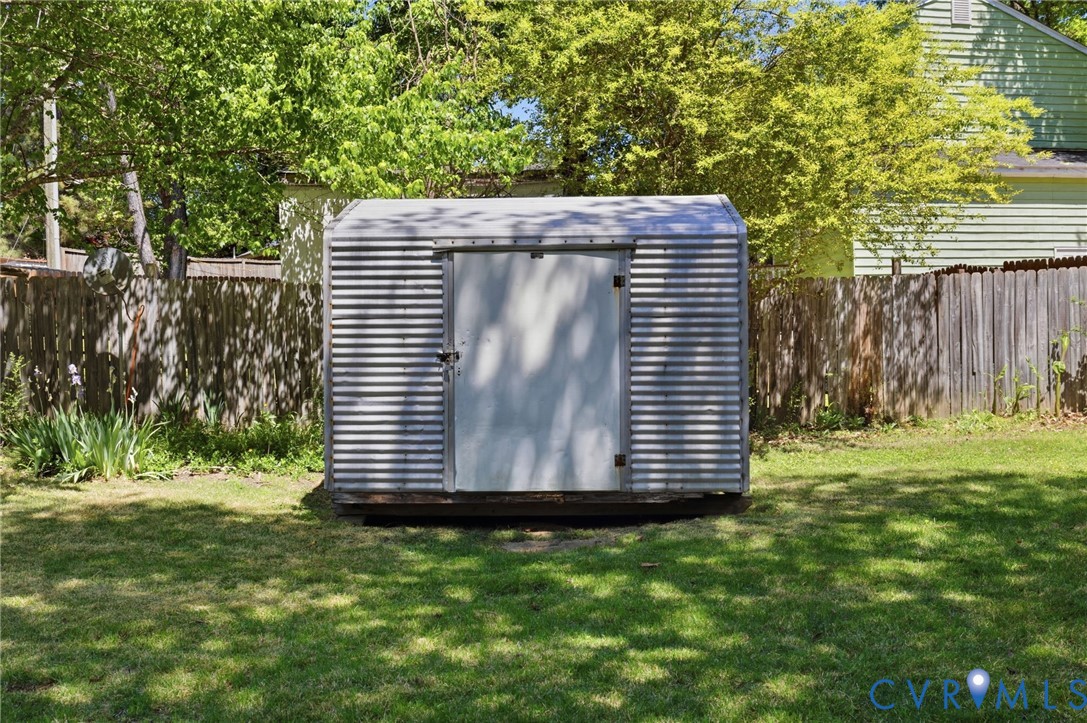 7631 Cotfield Road North Chesterfield, VA 23237 - Photo 26 of 28