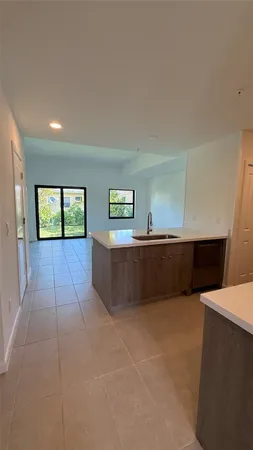 $550,000 | 2526 Pierce Street, Unit 4, Hollywood, FL 33020