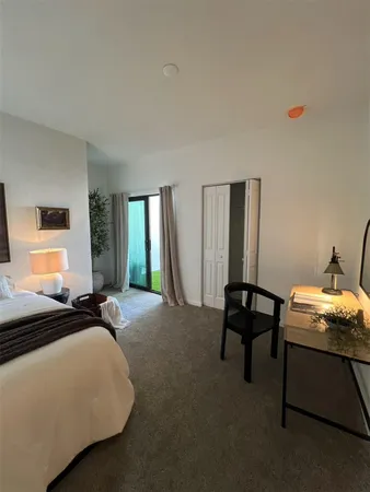 $550,000 | 2526 Pierce Street, Unit 4, Hollywood, FL 33020