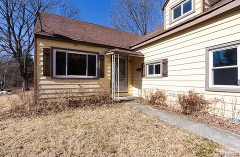 $220,000 | 2925 Old Kings Road, Catskill, NY 12414