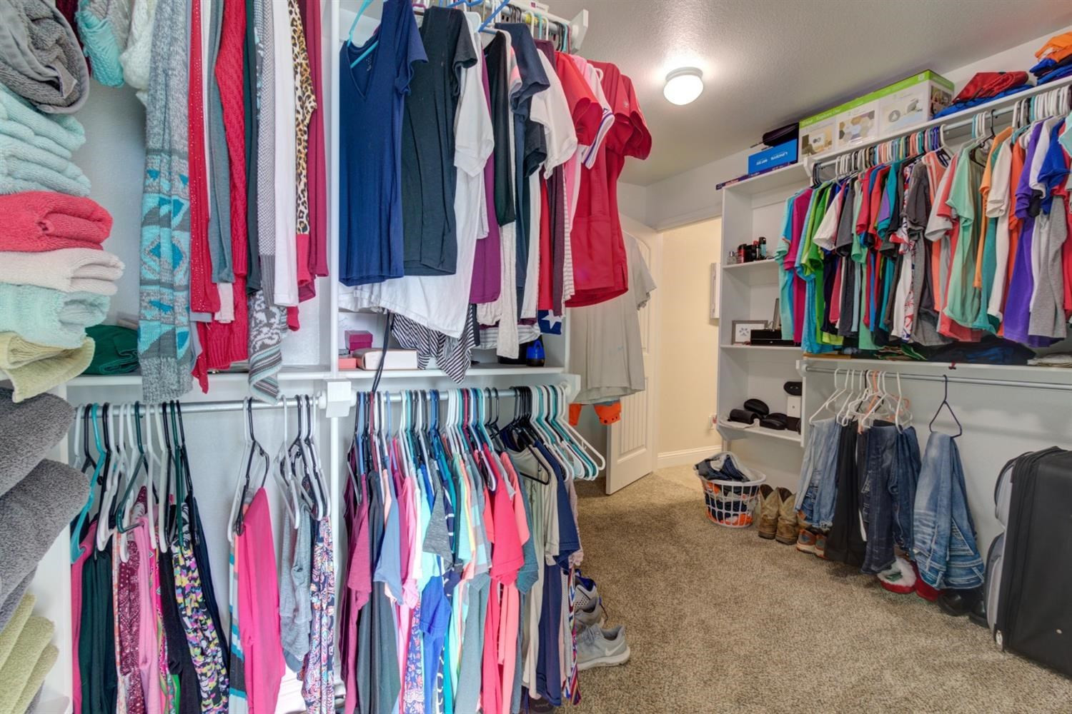 7333 100th Street Lubbock, TX 79424 - Photo 14 of 24 Master closet