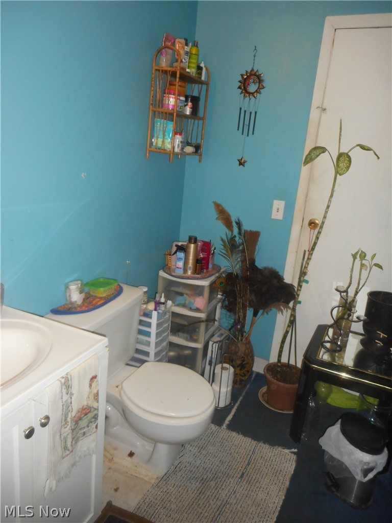 25010 Columbus Road Bedford, OH 44146 - Photo 12 of 15