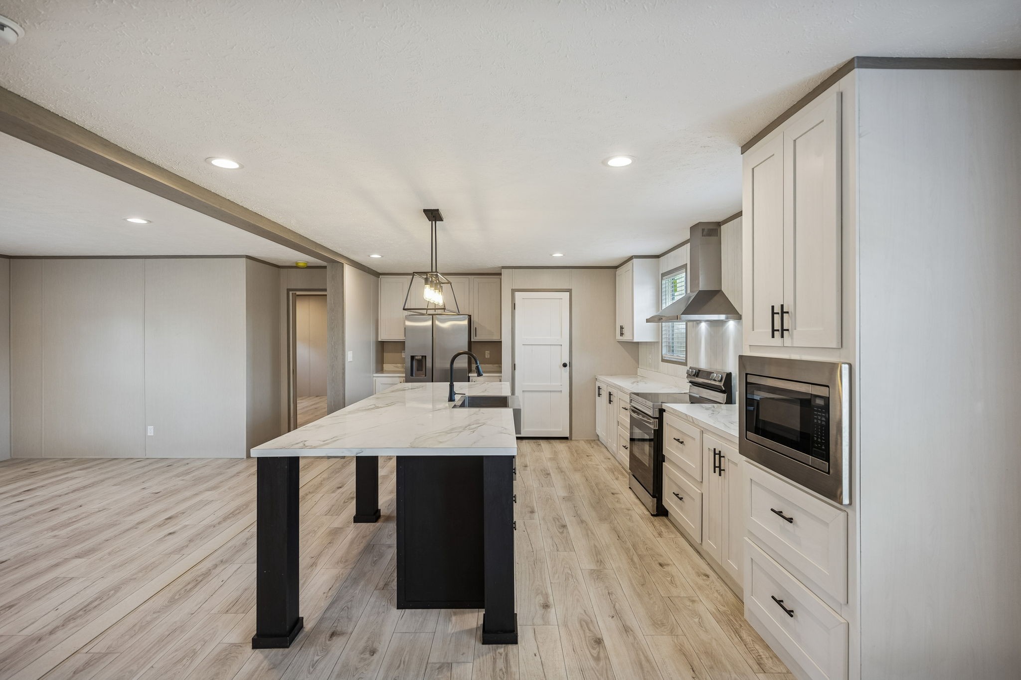 1053 Buncombe Road Belvidere, TN 37306 - Photo 13 of 46