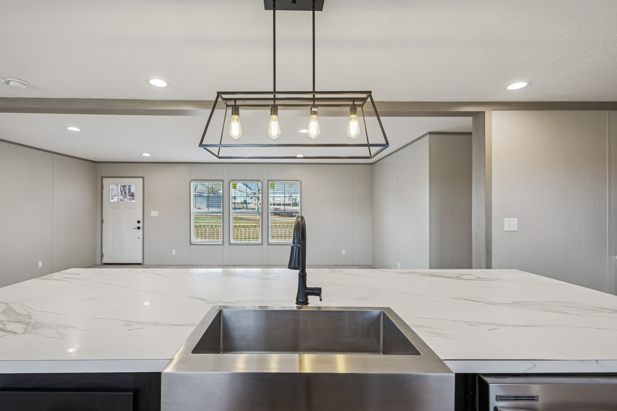 1053 Buncombe Road Belvidere, TN 37306 - Photo 15 of 46