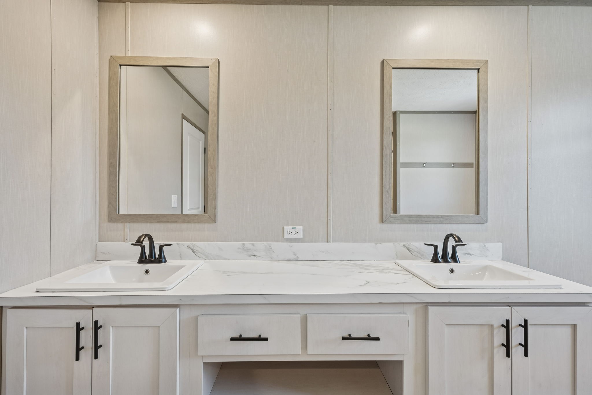 1053 Buncombe Road Belvidere, TN 37306 - Photo 31 of 46