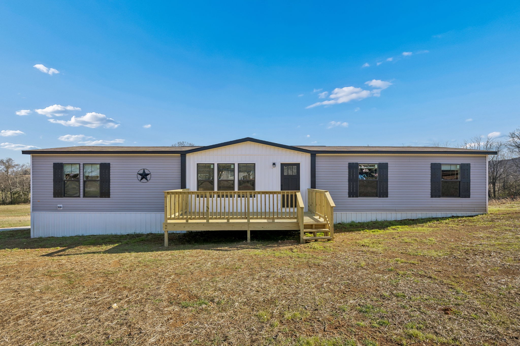 1053 Buncombe Road Belvidere, TN 37306 - Photo 4 of 46