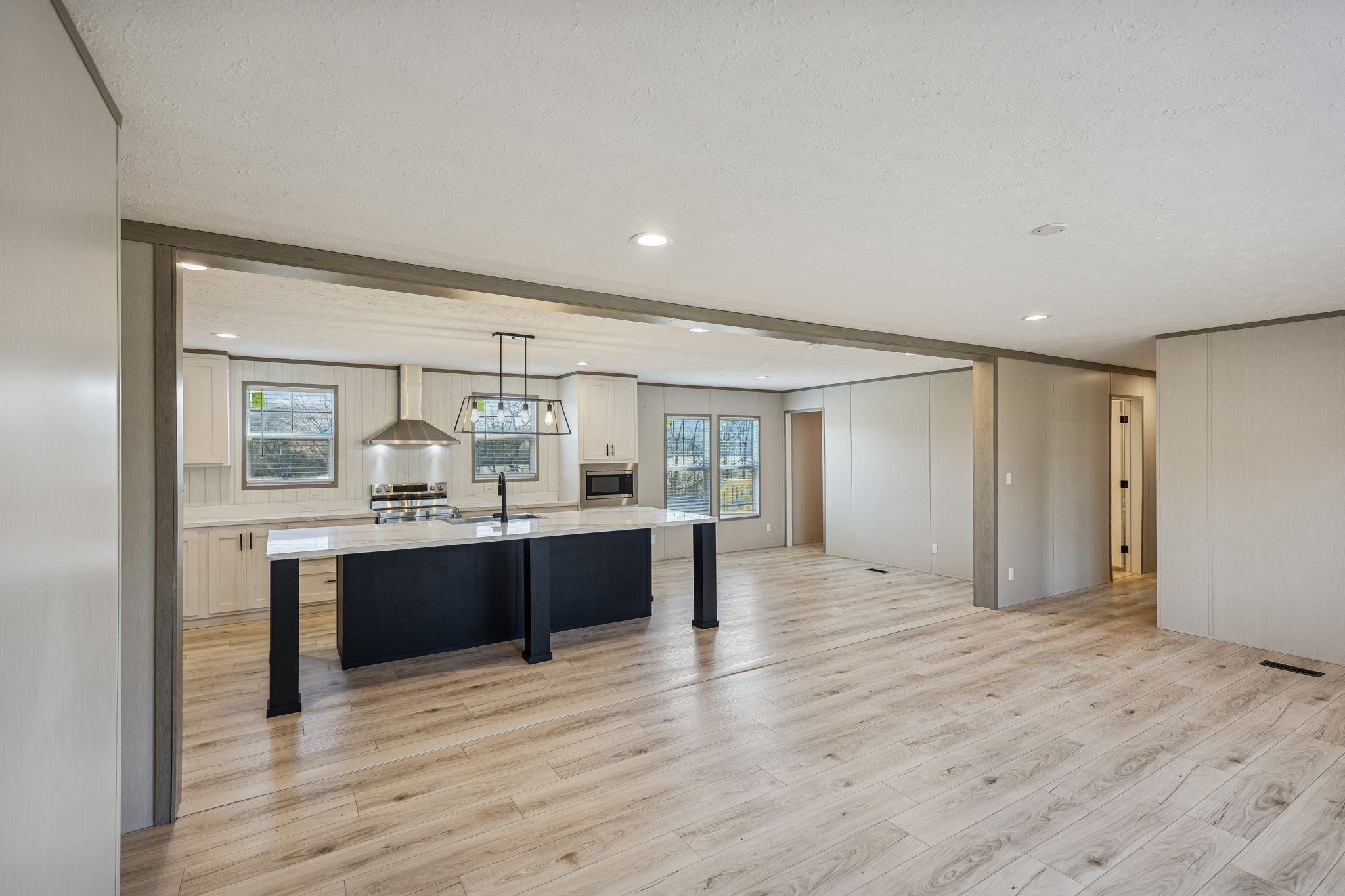 1053 Buncombe Road Belvidere, TN 37306 - Photo 10 of 46