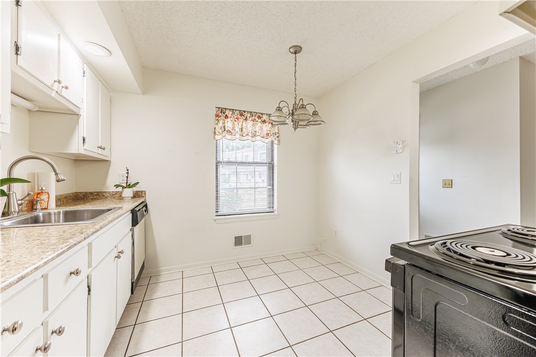 627 French Road Rochester, NY 14618 - Photo 6 of 21 Eat in Kitchen