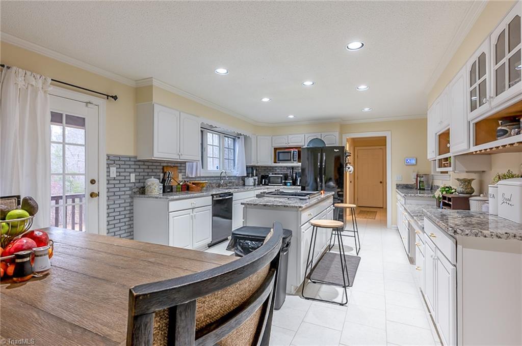 900 Warren Farm Road Walnut Cove, NC 27052 - Photo 11 of 49 900 Warren Farm Rd Walnut Cove NC