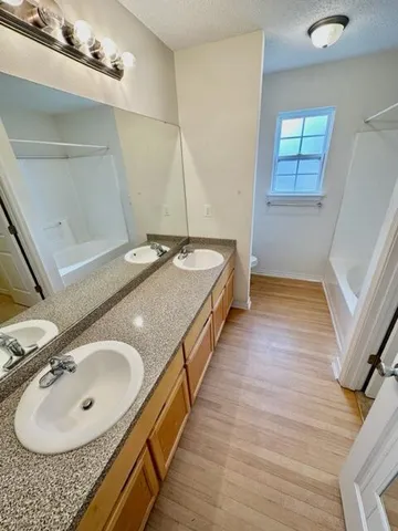 $1,950 | 8347 Tavira Street, Navarre, FL 32566