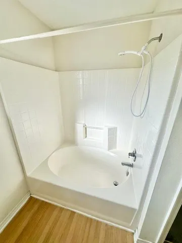 $1,950 | 8347 Tavira Street, Navarre, FL 32566