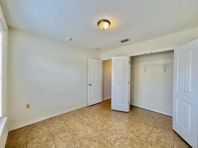 $1,950 | 8347 Tavira Street, Navarre, FL 32566