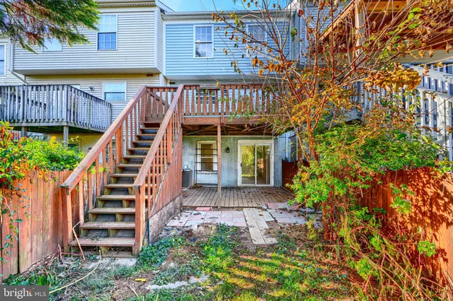 a view of a yard with a trees