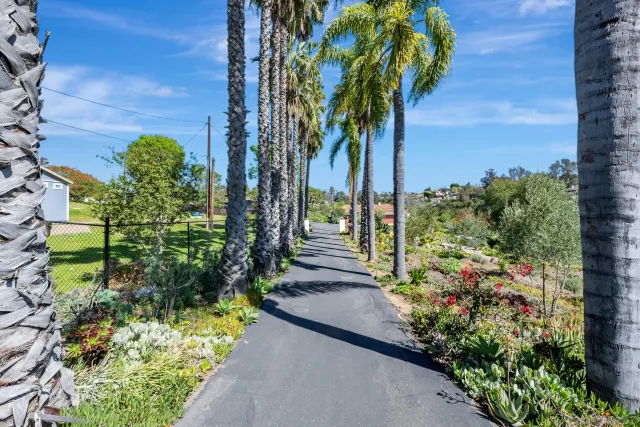 $1,488,000 | 1761 Winterwarm Drive, Fallbrook, CA 92028