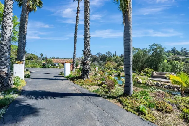 $1,488,000 | 1761 Winterwarm Drive, Fallbrook, CA 92028