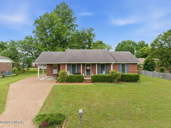 $242,500 | 121 New Renfroe Street, Lexington, TN 38351