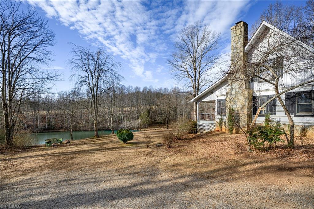 655 Wind Ridge Lane Dobson, NC 27017 - Photo 7 of 50