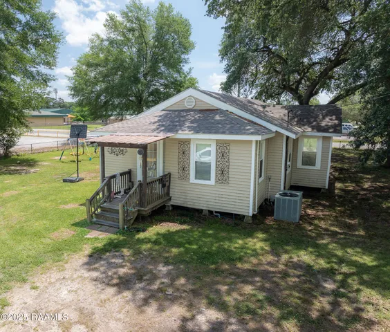 $85,000 | 1207 Oak Alley, Ville Platte, LA 70586