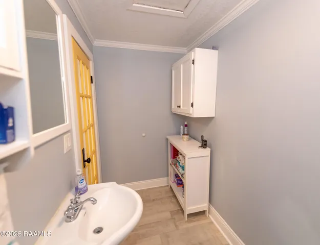 $85,000 | 1207 Oak Alley, Ville Platte, LA 70586