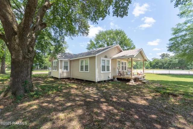 $85,000 | 1207 Oak Alley, Ville Platte, LA 70586