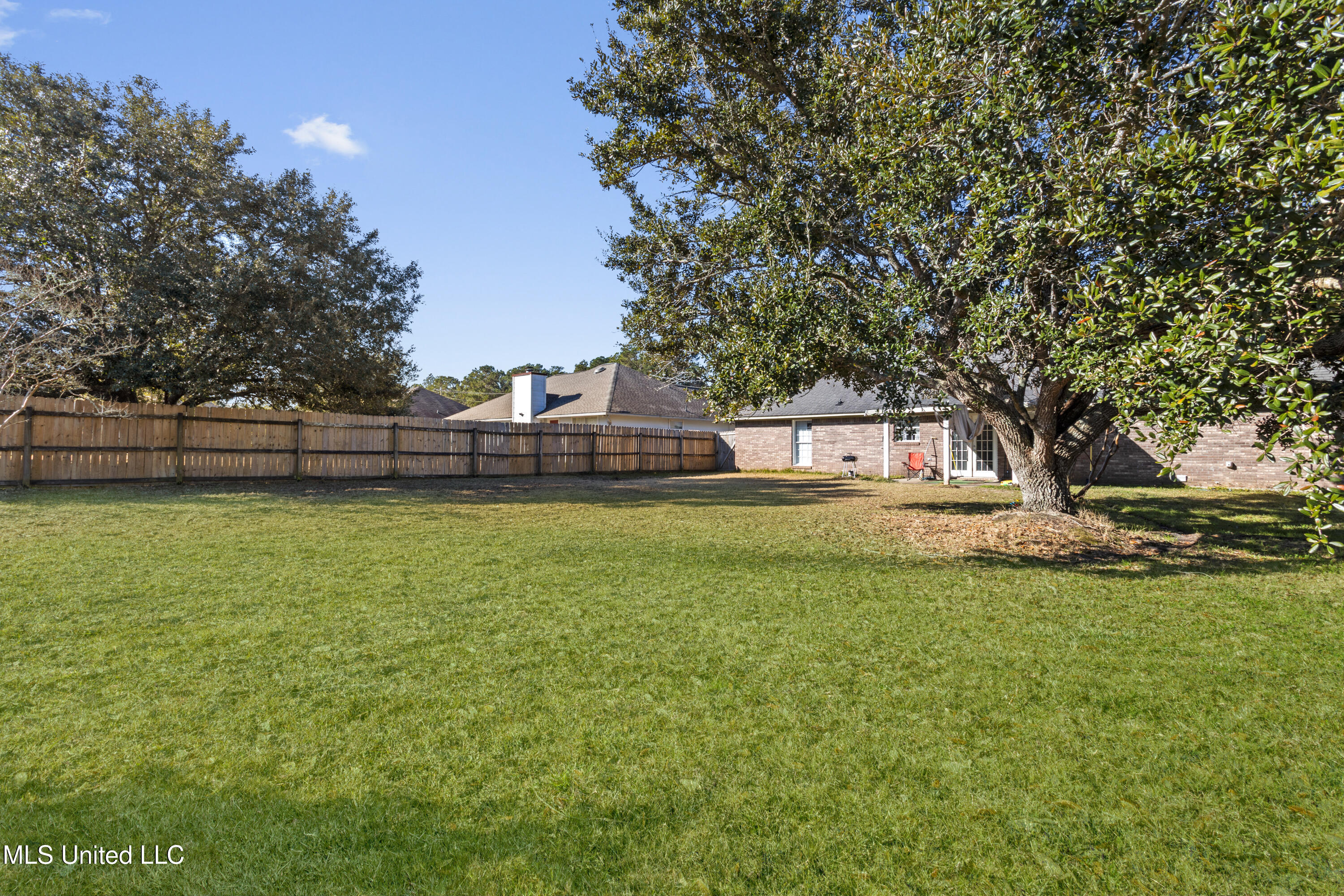 11536 Bayou Place Ocean Springs, MS 39564 - Photo 23 of 24 Fenced in Yard